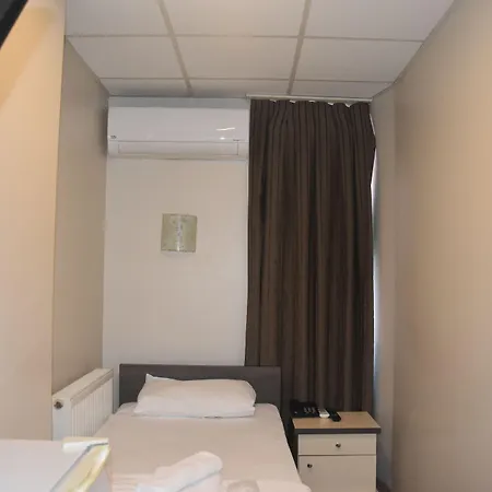 Hotel Rota Kadikoey 3*