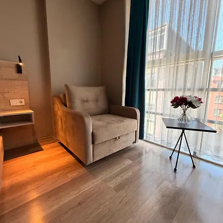 Rota Kadikoey Hotel 3*