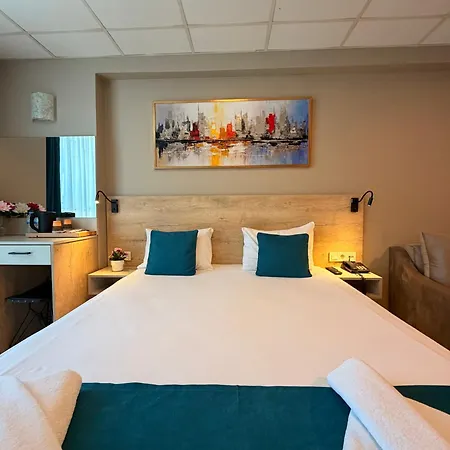 Rota Kadikoey Hotel