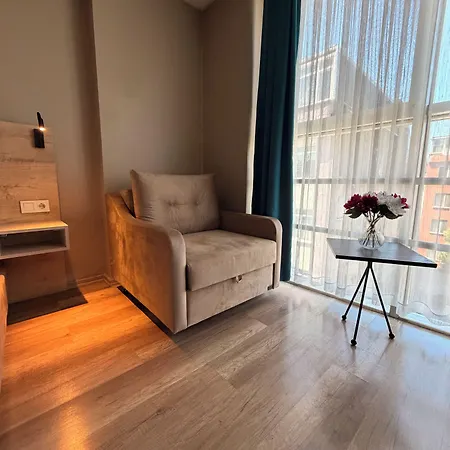 Rota Kadikoey Hotel