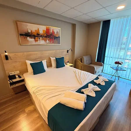 Rota Kadikoey Hotel 3*